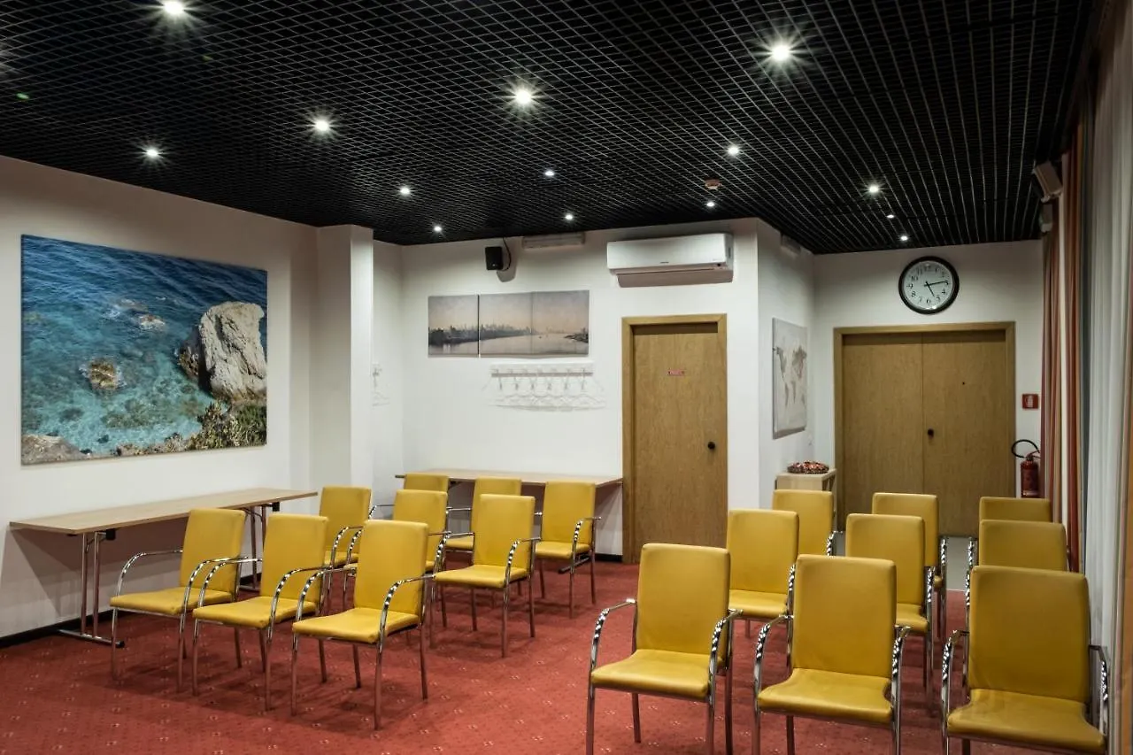 Meditur Hotel Pisa Migliarino Pisano