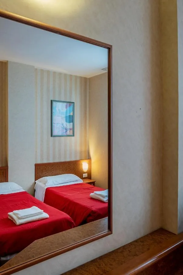 Meditur Hotel Pisa Migliarino Pisano 4*,