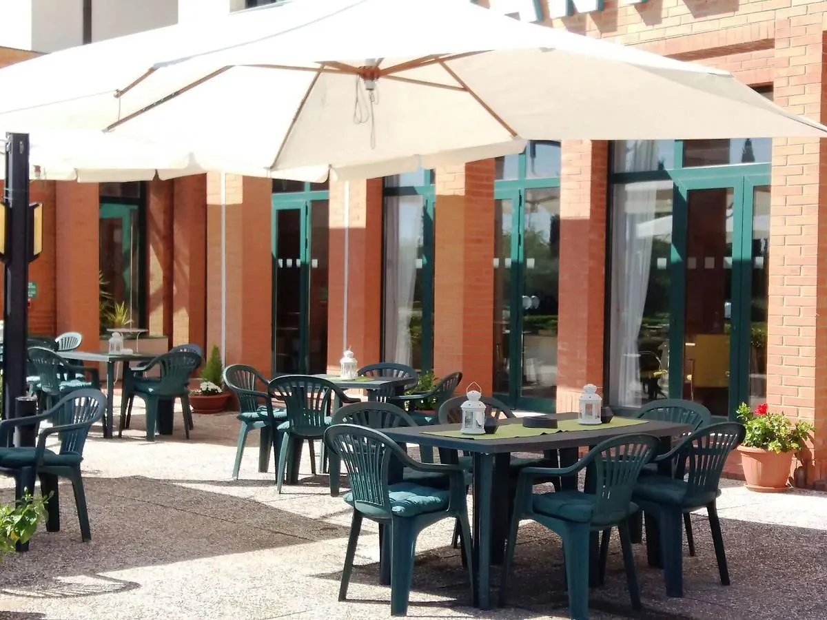 Meditur Hotel Pisa Migliarino Pisano