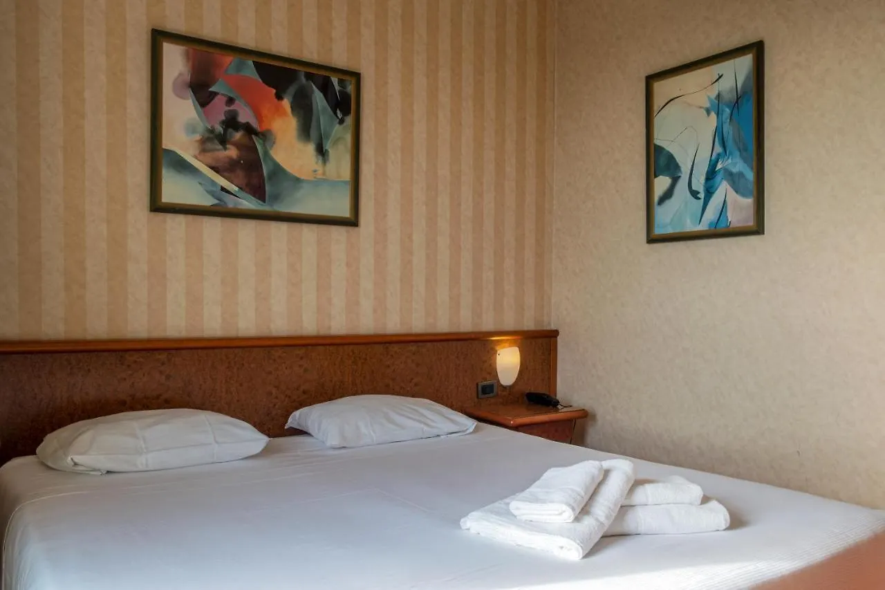Meditur Hotel Pisa Migliarino Pisano